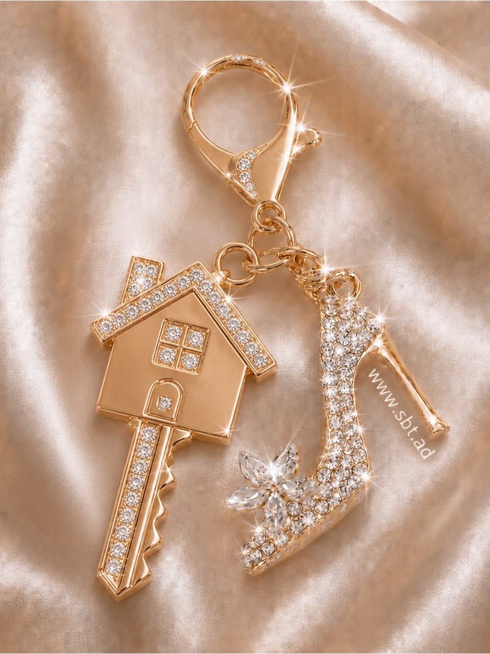 💕NEW Sparkling Bling Swarovski Crystal Keyring With Cinderella Shoe +Free Gift - Picture 3 of 5